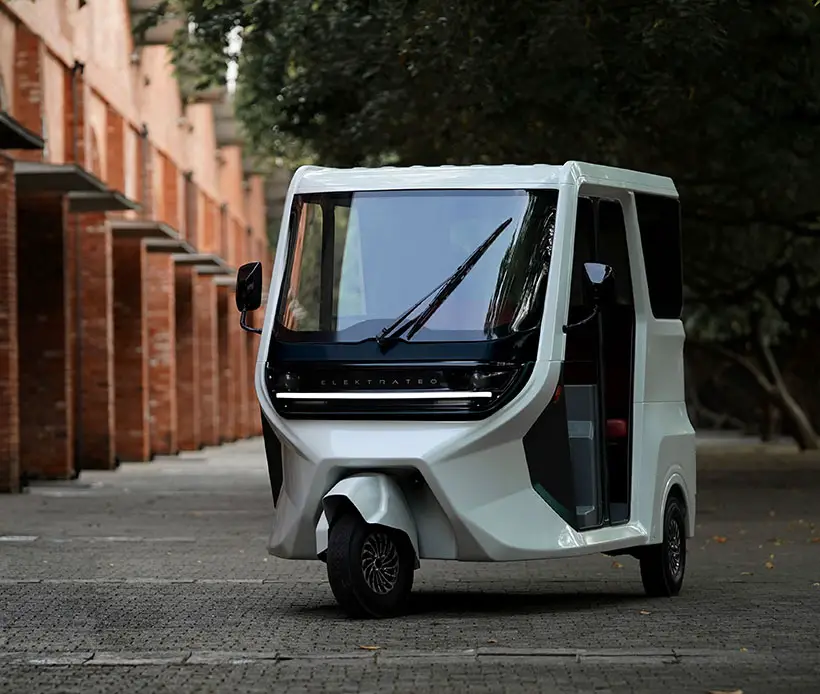 Eco-friendly electric three-wheeler for urban transport